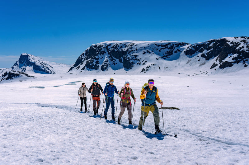 Easy mountain skiing near the Valdresflye road.