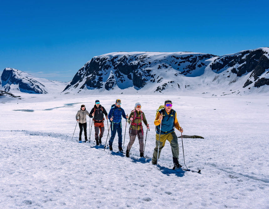 Easy mountain skiing near the Valdresflye road.